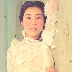 打屁股从白打到嫩红视频网站
